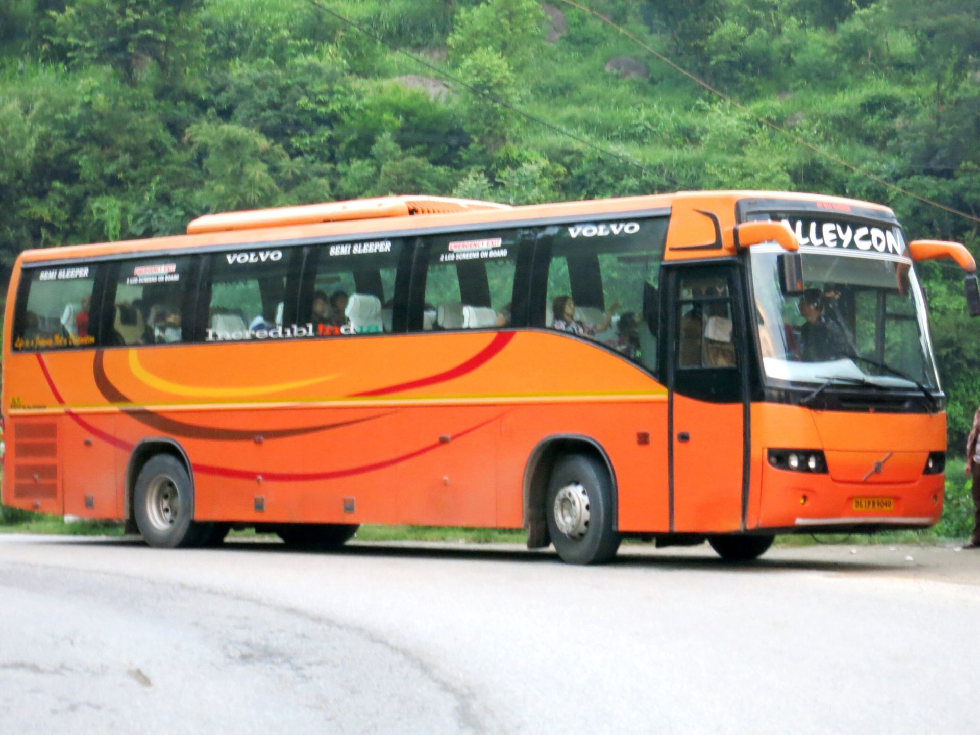 Der Volvo Bus von Delhi nach Manali