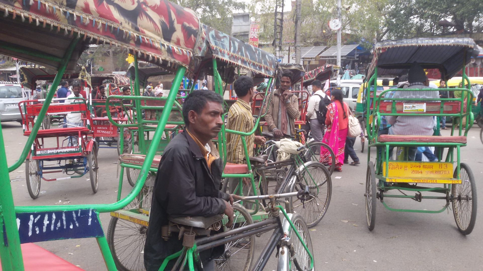 Typisches Straßenbild in Indien